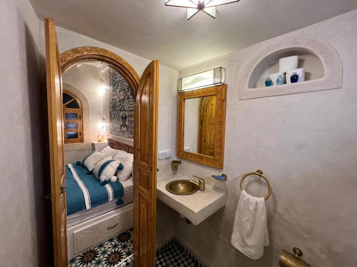 Riad Dar El Hania Hotel Szavíra Kültér fotó